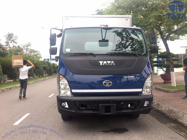 XE TẢI THÙNG KÍN TATA ULTRA 814