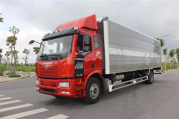 Xe Tải Thùng Kín Faw J6L 220 Hp