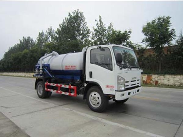 Xe hút chất thải isuzu 6 khối