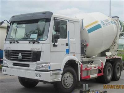 Xe trộn bê tông 9 khối HOWO