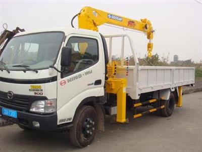 Xe Tải Hino XZU720 Gắn Cẩu SOOSAN 2 Tấn SCS263
