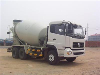 Xe trộn bê tông 9 khối dongfeng
