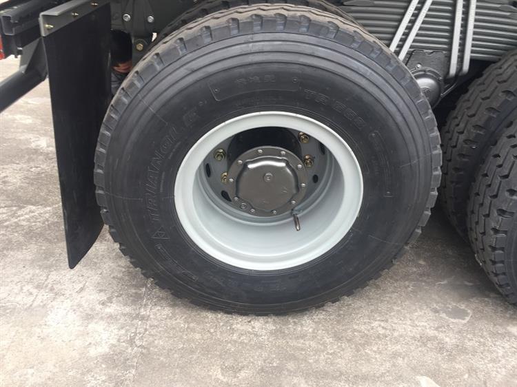 Xe ben Howo 380 Hp 4 chân thùng U