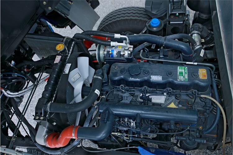 XE TẢI THÙNG TMT 6 TẤN SINOTRUCK