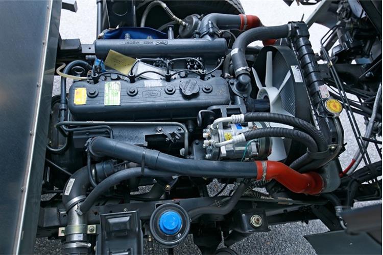 XE TẢI THÙNG TMT 6 TẤN SINOTRUCK