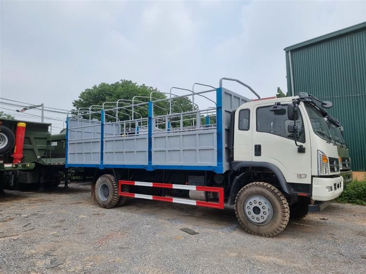 Xe Tải Thùng 2 Cầu Dongfeng 6m7 Tải 7T2
