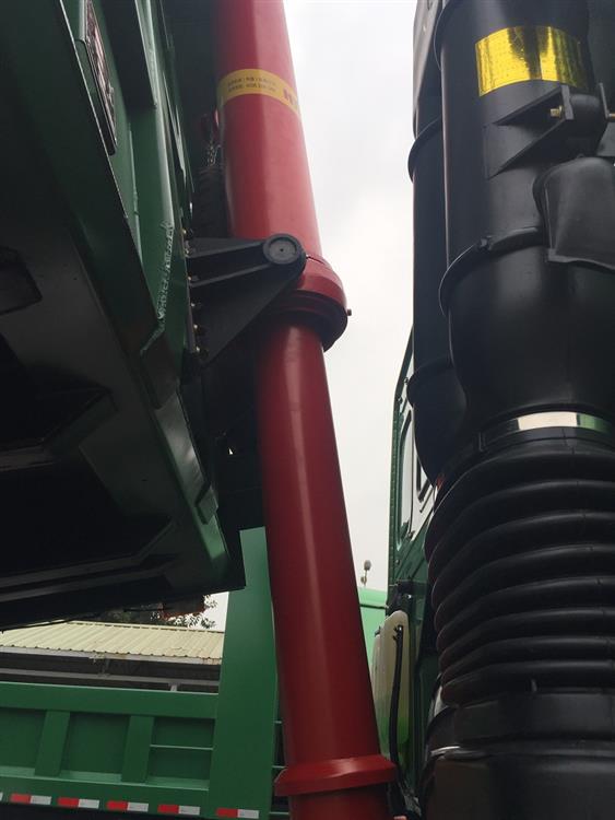 Xe ben Howo 380 Hp 4 chân thùng U