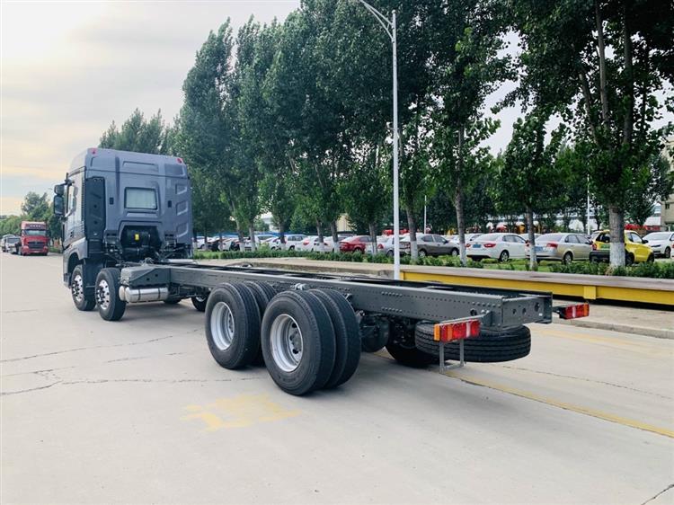 Xe Tải thùng 4 chân Howo Max 400 hp