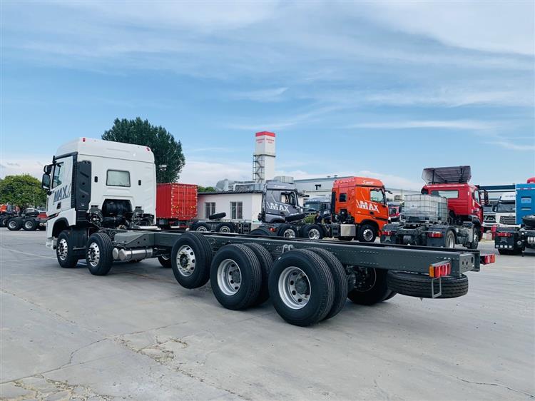 Xe Tải thùng 4 chân Howo Max 400 hp