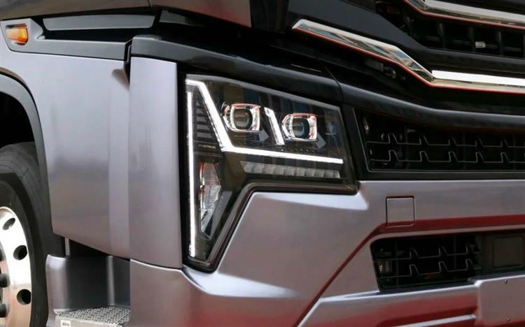 Xe Tải thùng 4 chân Howo Max 400 hp