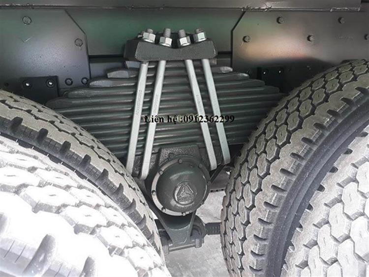 XE TẢI BEN HOWO 290 HP THÙNG U