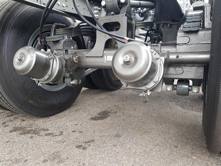 Howo 3 Chân Tải Thùng Động Cơ 270 Hp