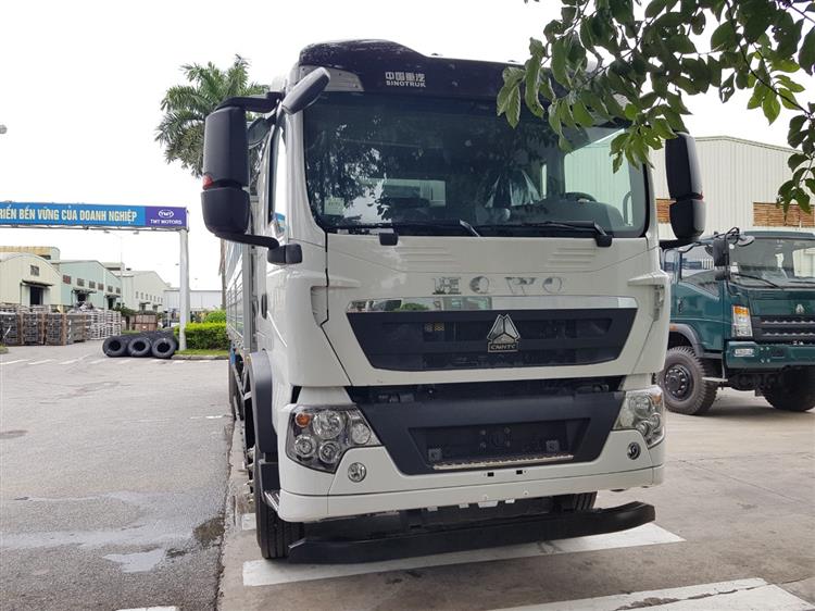 Howo 3 Chân Tải Thùng Động Cơ 270 Hp