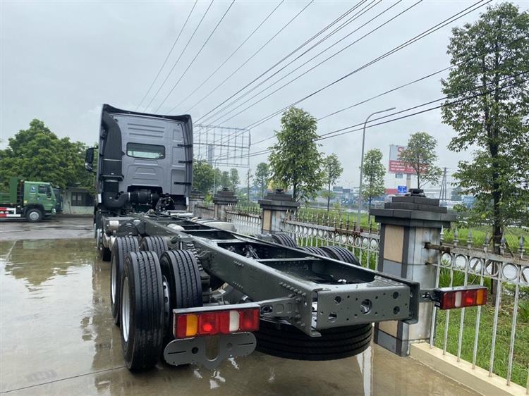 Xe Tải Thùng 5 Chân Howo A7 340 Hp