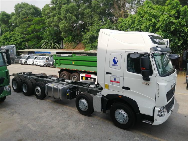 Xe Tải Thùng 5 Chân Howo A7 340 Hp