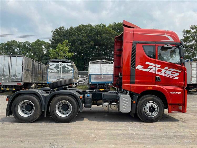 Xe Đầu Kéo 430 Hp Faw Jh6