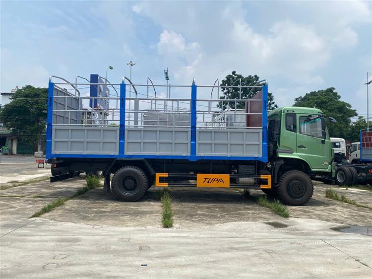 Xe Tải Thùng 2 Cầu Dongfeng 6 máy 6m7 Tải 7T2