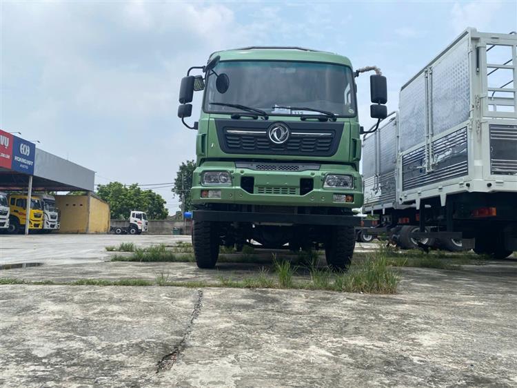 Xe Tải Thùng 2 Cầu Dongfeng 6 máy 6m7 Tải 7T2