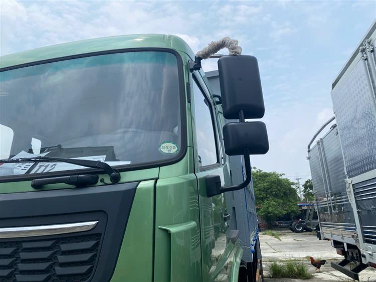 Xe Tải Thùng 2 Cầu Dongfeng 6 máy 6m7 Tải 7T2