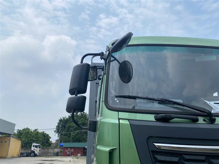 Xe Tải Thùng 2 Cầu Dongfeng 6 máy 6m7 Tải 7T2