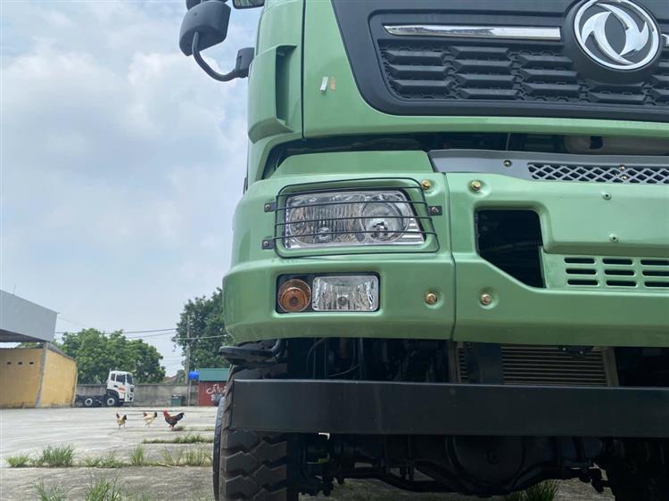 Xe Tải Thùng 2 Cầu Dongfeng 6 máy 6m7 Tải 7T2