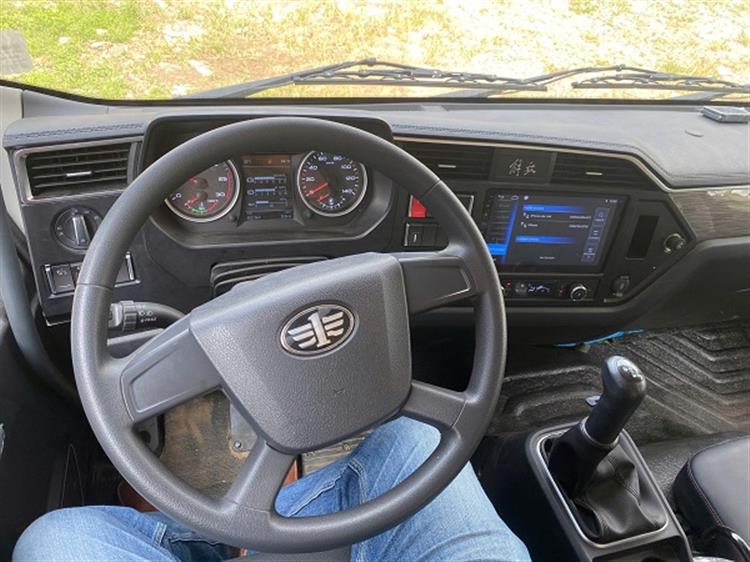 Xe Tải Thùng FAW J6K 220