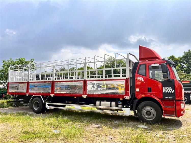 Xe Tải Thùng Mui Bạt Faw J6L 220 Hp