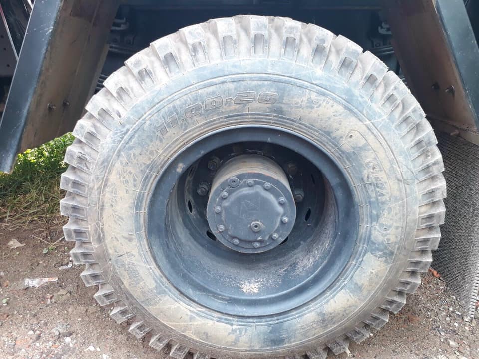 Xe Tải Thùng 2 Cầu Dongfeng 6m3 Tải 7 Tấn