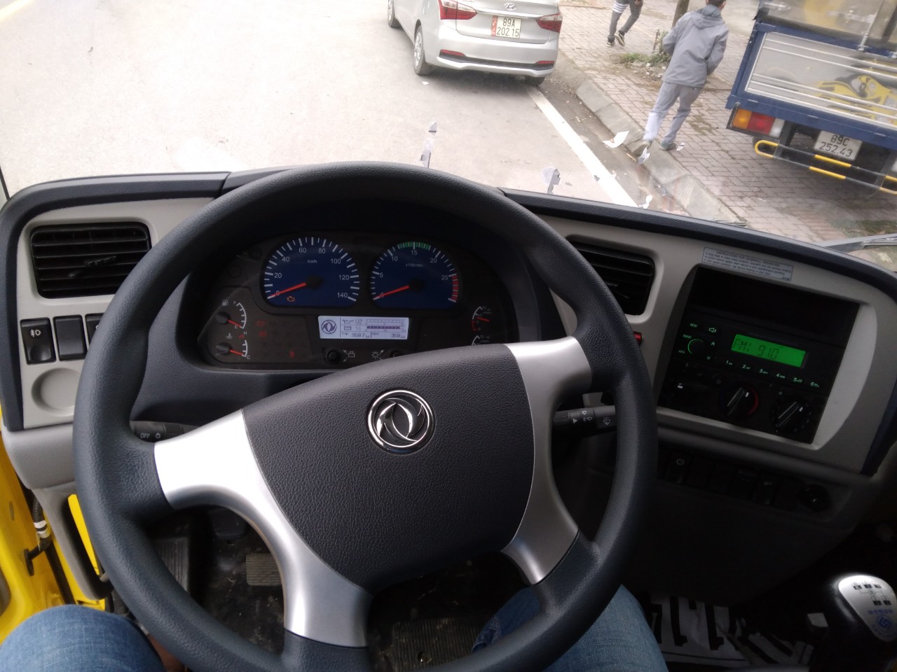 Xe Tải 5 Chân Thùng Dongfeng