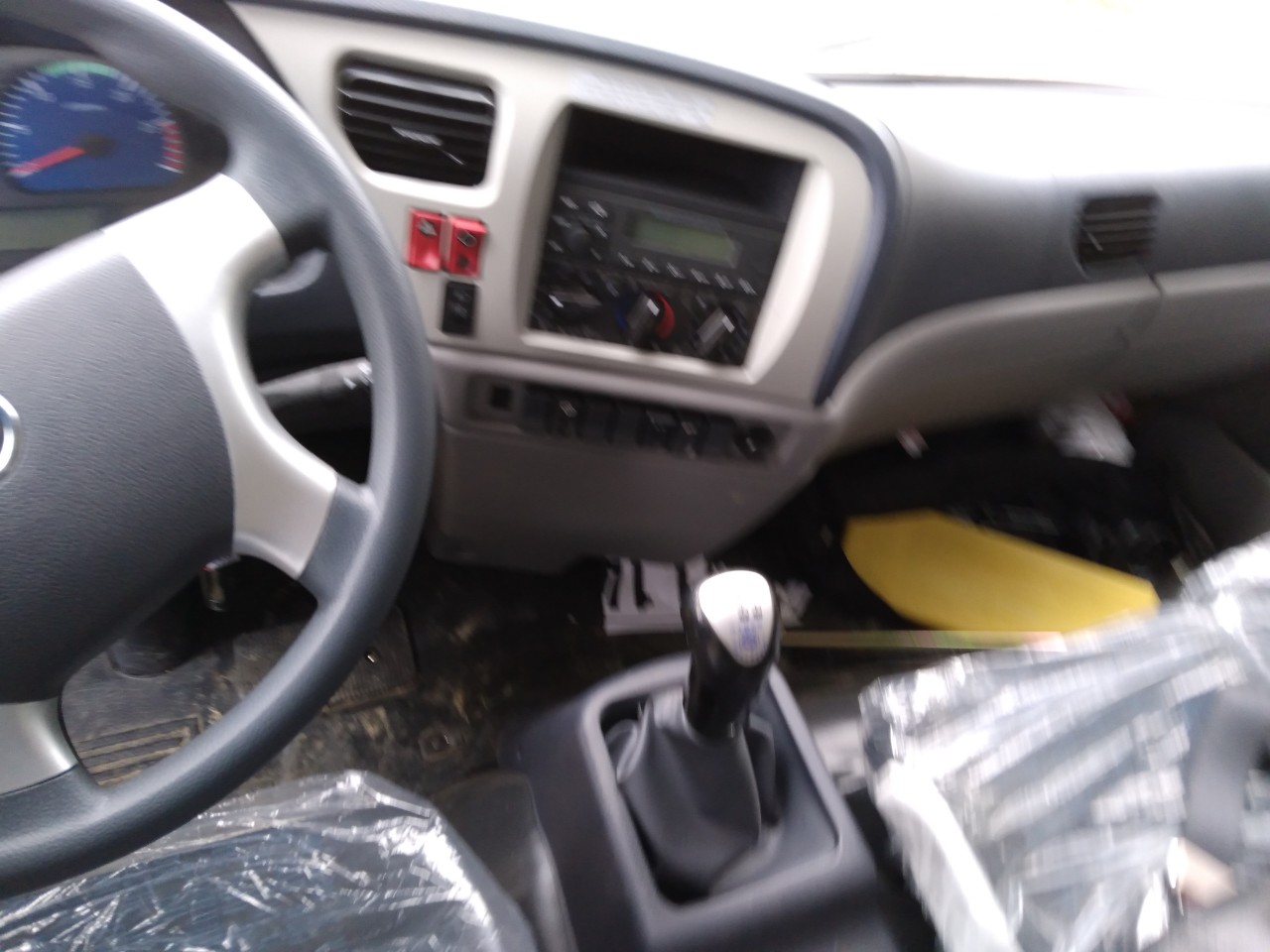 Xe Tải 5 Chân Thùng Dongfeng