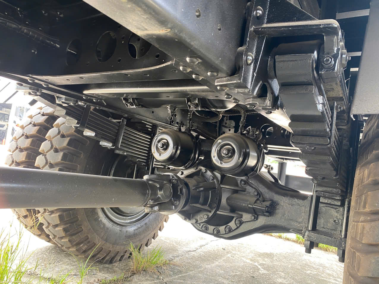 Xe Tải Thùng 2 Cầu Dongfeng 6m3 Tải 7 Tấn